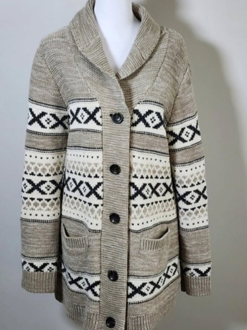 Shawl Collar Button-Front Fair Isle Cardigan Sweater - Beige/Black